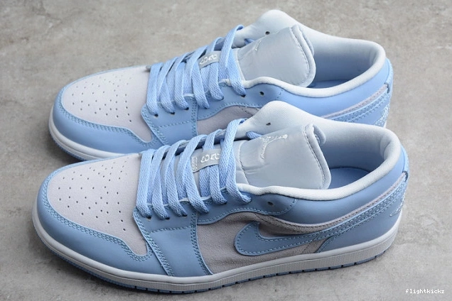 Jordan Low Blue 1 University (W) DC0774-050 0807
